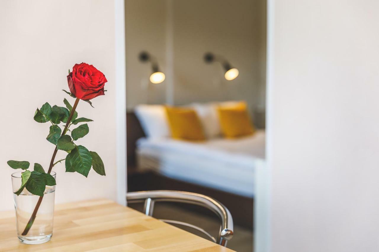 Compact Apartment Near Food Market In The Oldtown Plus Free Parking Klaipėda Eksteriør billede